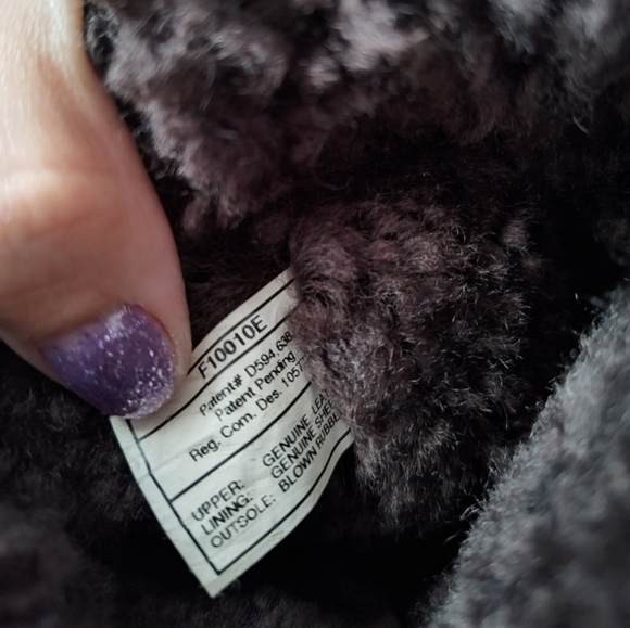 UGG SUEDE TALL BOOT IN BROWN SIZE WOMANS 7 - Picture 14 of 15